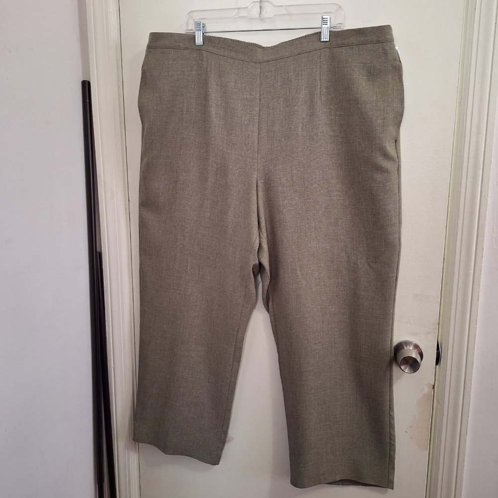 Alfred Dunner Pull-On Straight Leg Pants Olive Green 24W